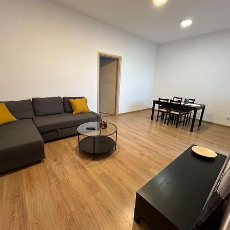 Elegant City Center Apartment Bucureşti Eksteriør bilde